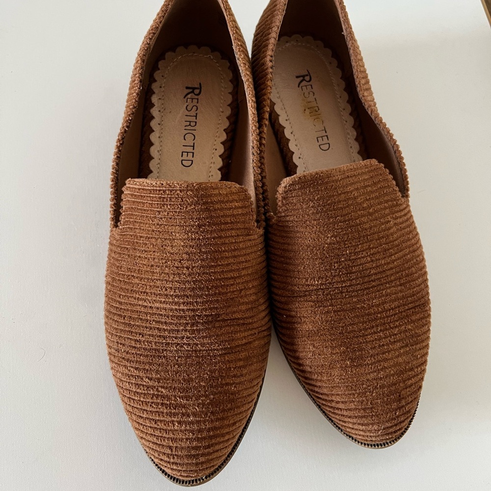 Restricted Shoes Faux Suede Loafers Size 7